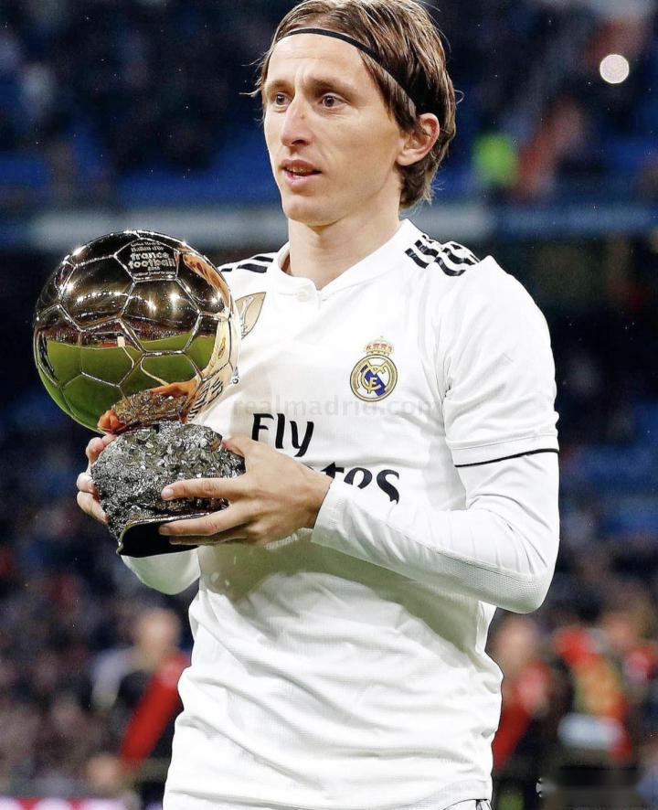 里夫斯：对手的三分投得很准 必须要在防守上做得更好