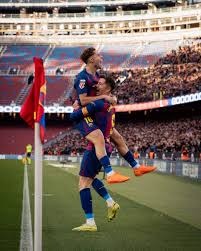 21 点进阶：分牌策略对长期 EV 的影响。（21点进阶：分牌策略如何影响长期期望收益）