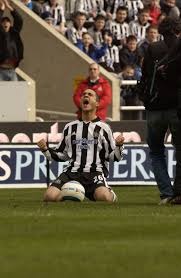 湖人惨遭3连败，东契奇空砍42分，詹姆斯22分4篮板！国王迎2连胜