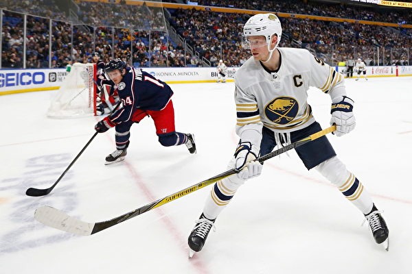 [冰雪]世界女子冰壶锦标赛半决赛资格赛：中国VS瑞典